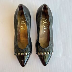 AGL Attilio Giusti Leombruni Black Leather Point Toe Pyramid Stud Shoes Women 7